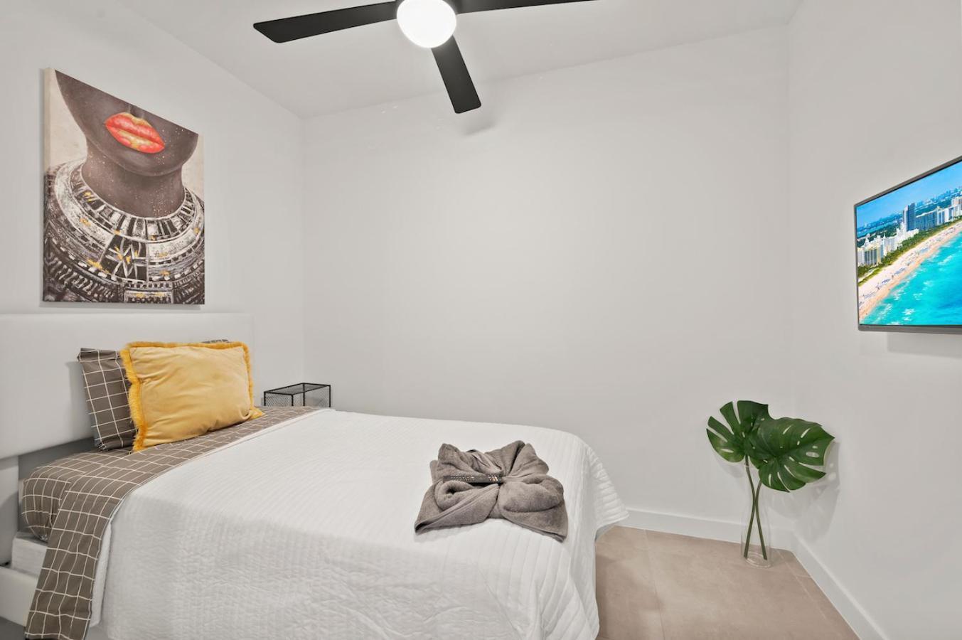 Modern Unit Mins From Brickell With Free Parking Apartment Miami Exterior photo