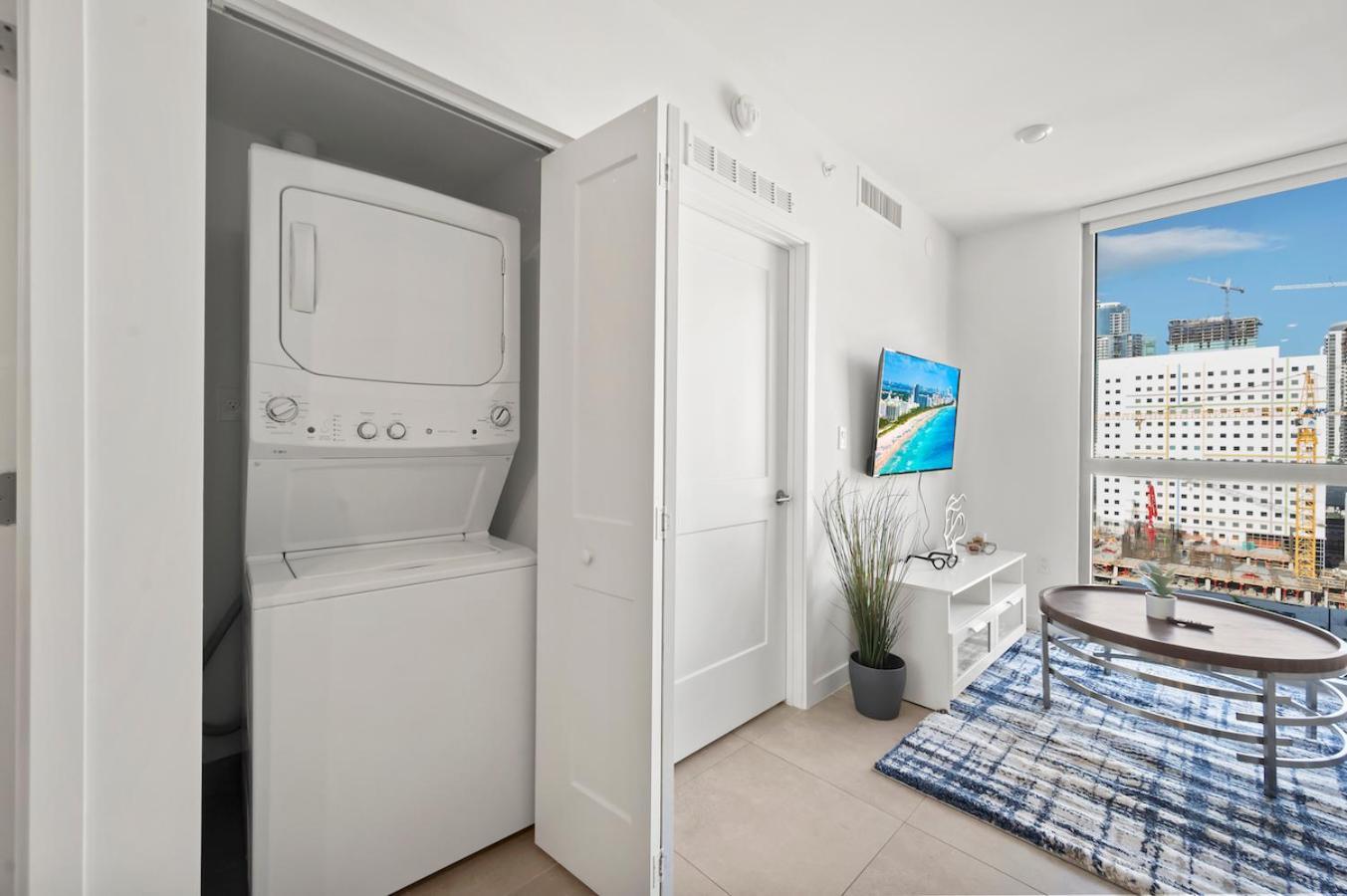 Modern Unit Mins From Brickell With Free Parking Apartment Miami Exterior photo