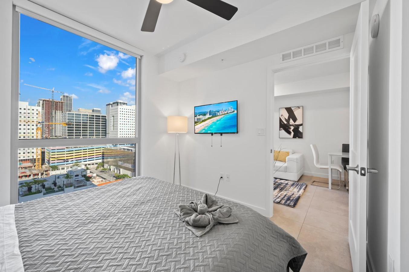Modern Unit Mins From Brickell With Free Parking Apartment Miami Exterior photo