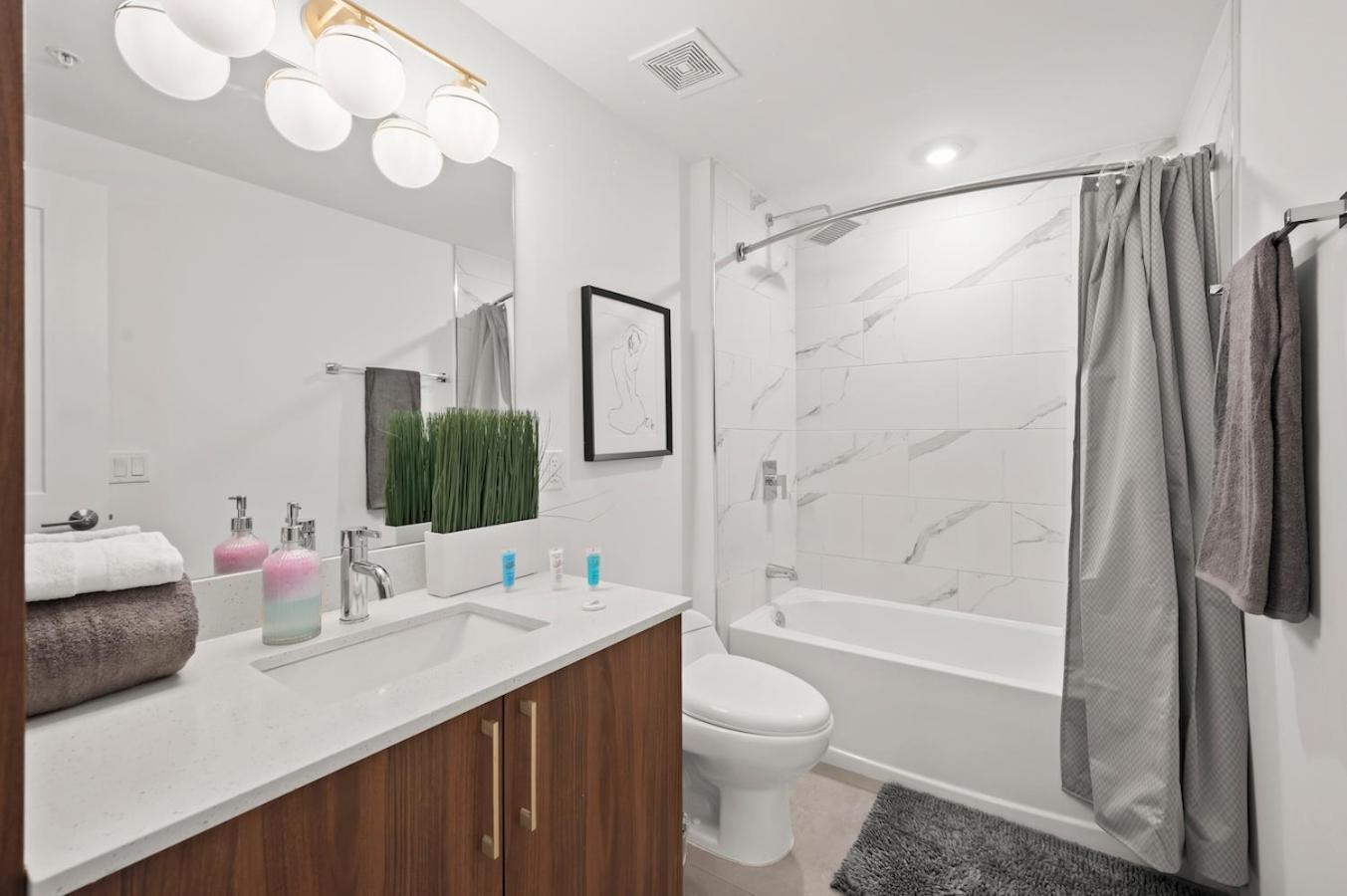Modern Unit Mins From Brickell With Free Parking Apartment Miami Exterior photo